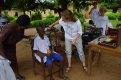 agape-medical-missions-camera3-2012-048